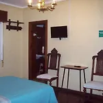 Pinos ゲストハウス 2*